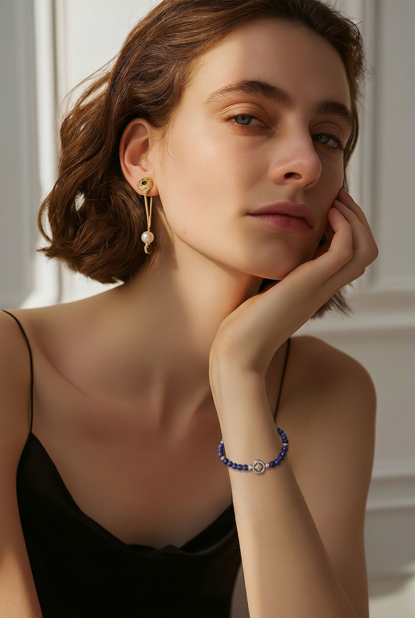 Pulsera unisex con bolitas azules