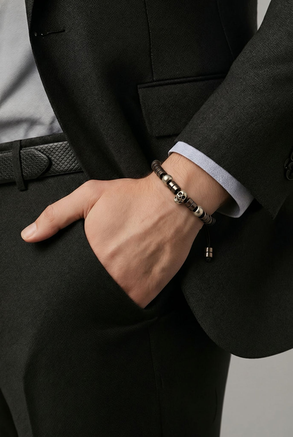 Pulsera de hombre con piedras alargadas marrones