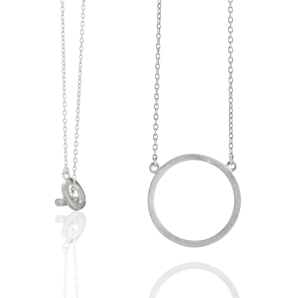 Anette Wille: Collar Cosmos de plata con diamante EV680